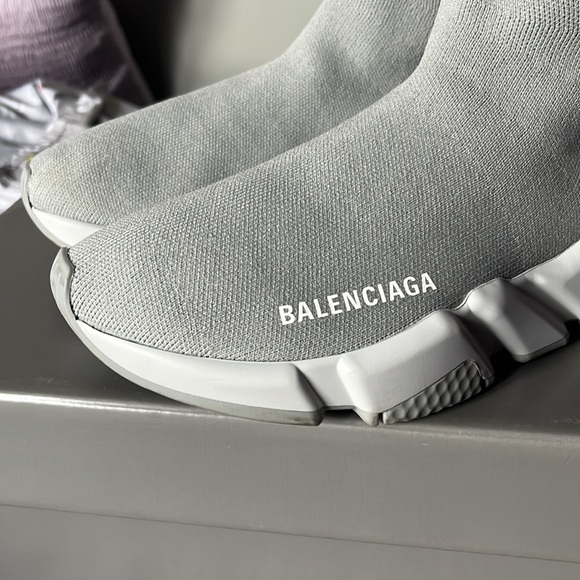 Balenciaga Clear Sole Grey Speed Sneaker - Picture 4 of 8